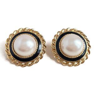 Vintage 80s 90s Statement Gold Tone & White Faux Pearls Clip-On Earrings